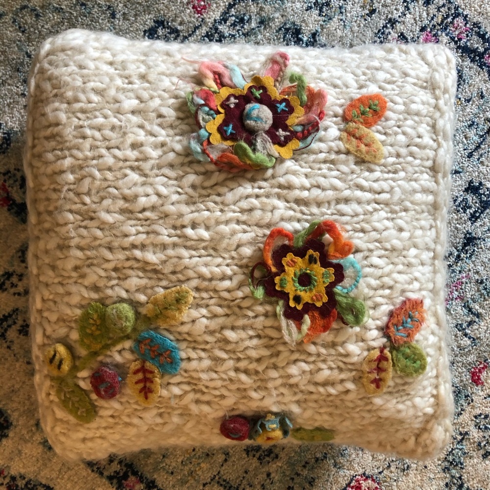 COPY - Anthropologie crochet pillow